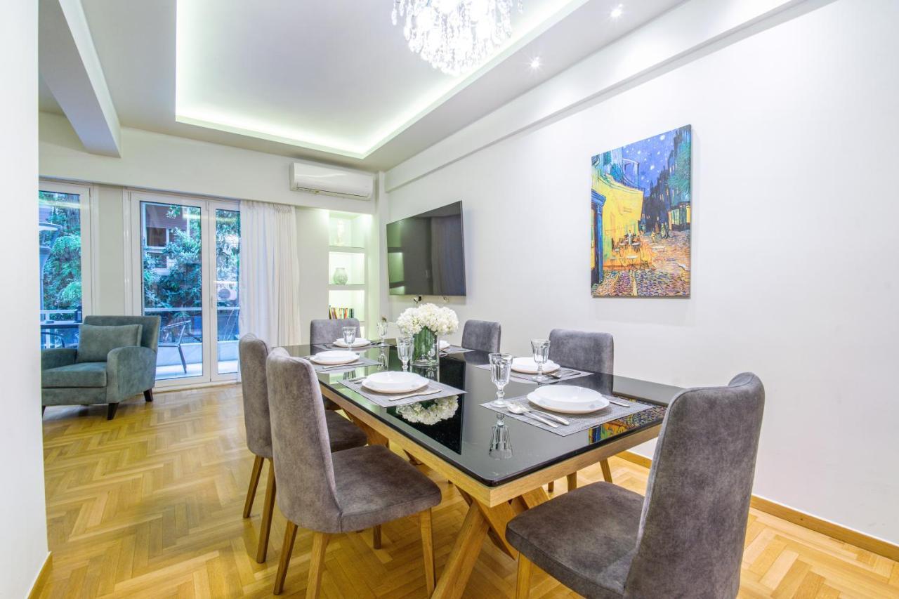 Urban Luxury On A Quiet Street In The Center Of Athens Apartment Exterior foto