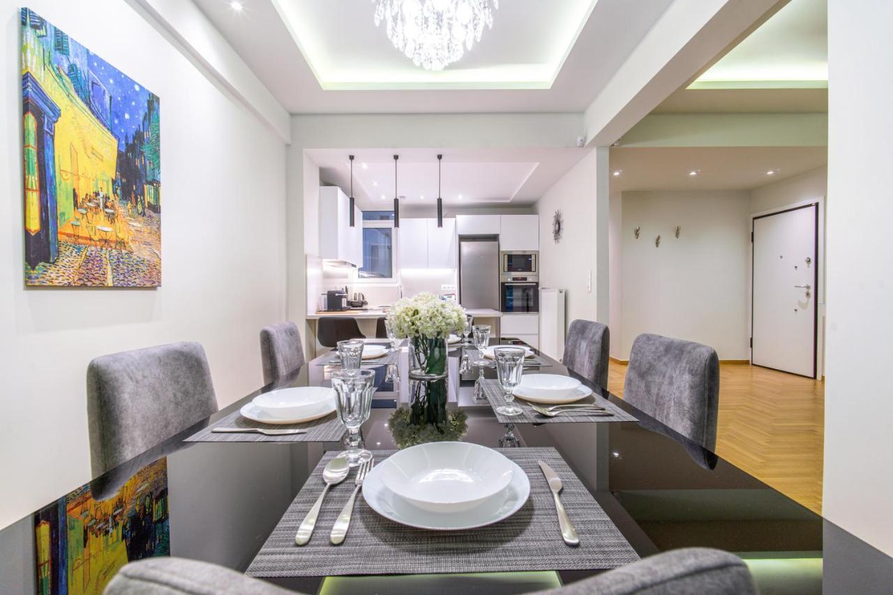 Urban Luxury On A Quiet Street In The Center Of Athens Apartment Exterior foto
